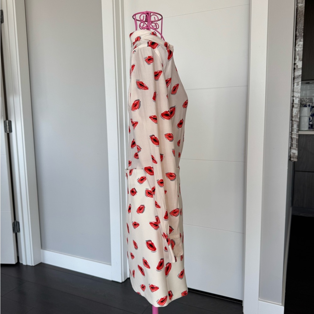 Zara Cream Blouse with Red Lip Pattern and Skirt Set - Picture 3 of 7